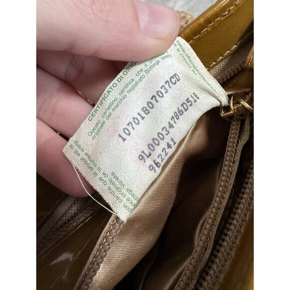 Auth Vintage Bottega Veneta Raffia Woven Beige Gold Patent Leather Shoulder Bag - Picture 12 of 16